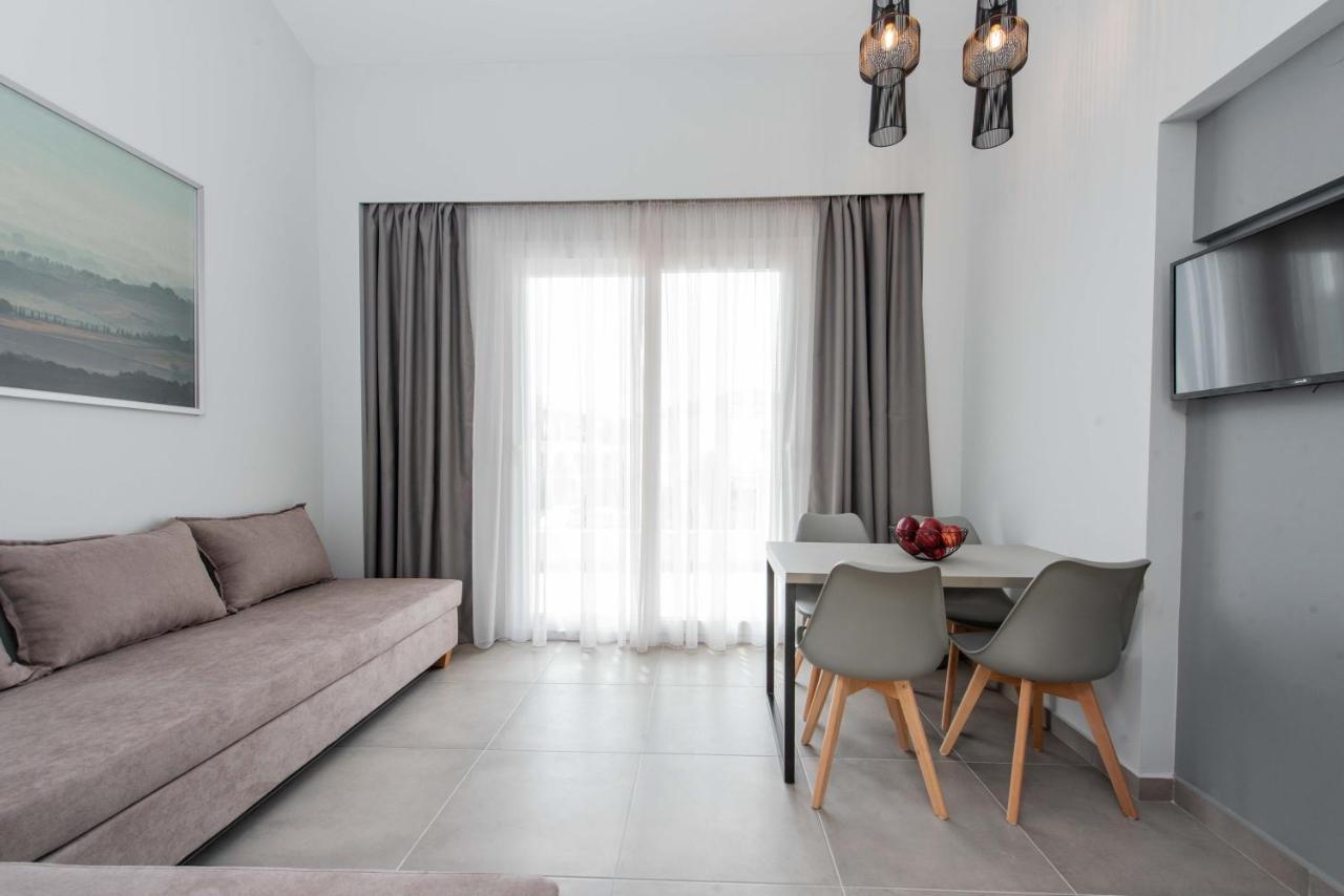 Val Del Mar Aparthotel Skala Fourkas Bagian luar foto